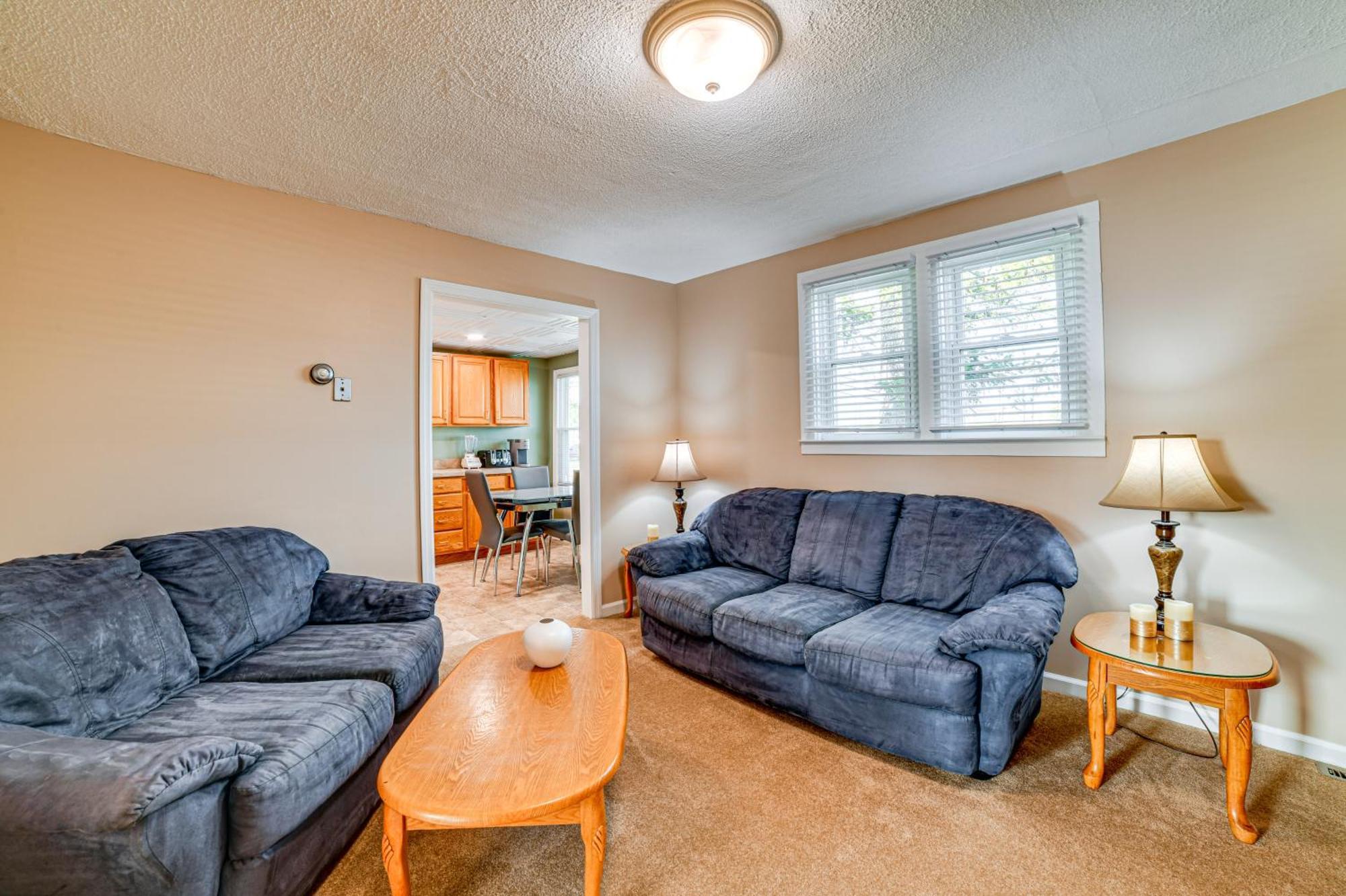 Less Than 2 Mi To Suny Cortland Unit With Private Parking Exterior foto