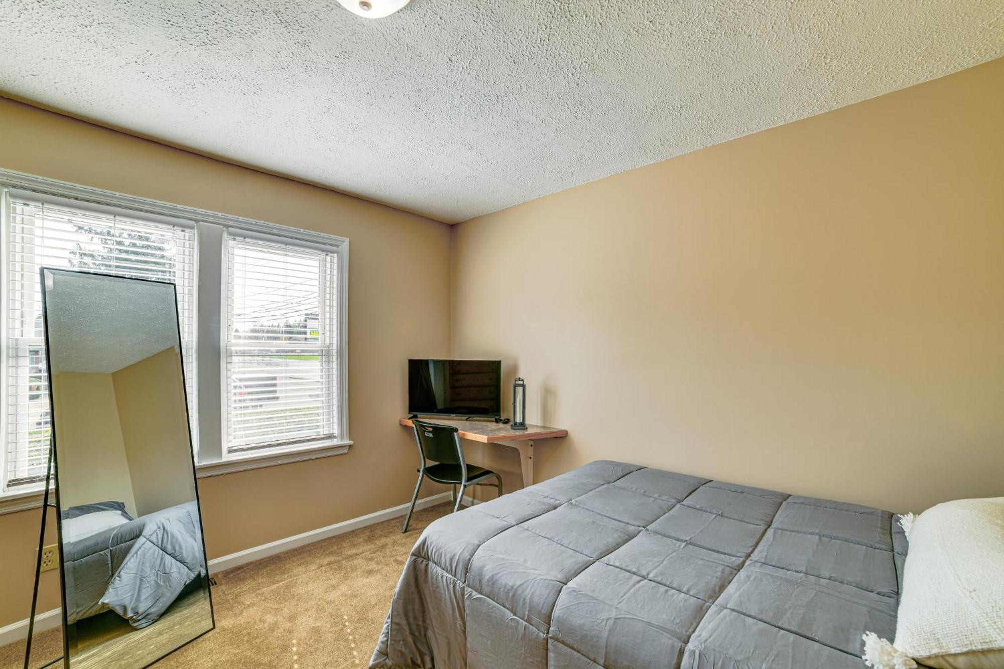 Less Than 2 Mi To Suny Cortland Unit With Private Parking Exterior foto