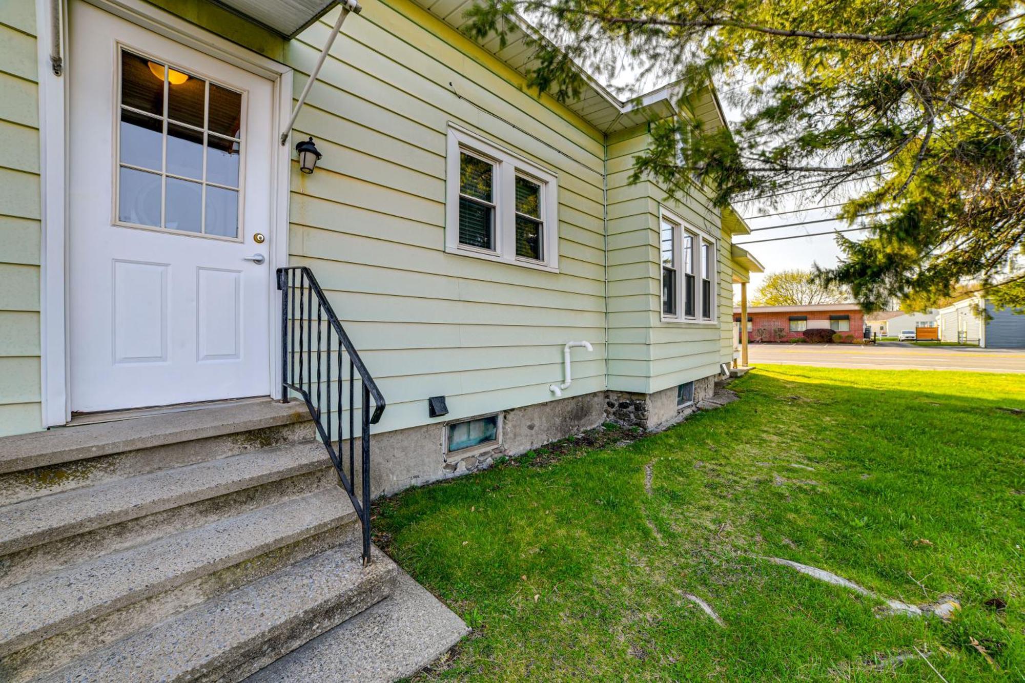 Less Than 2 Mi To Suny Cortland Unit With Private Parking Exterior foto
