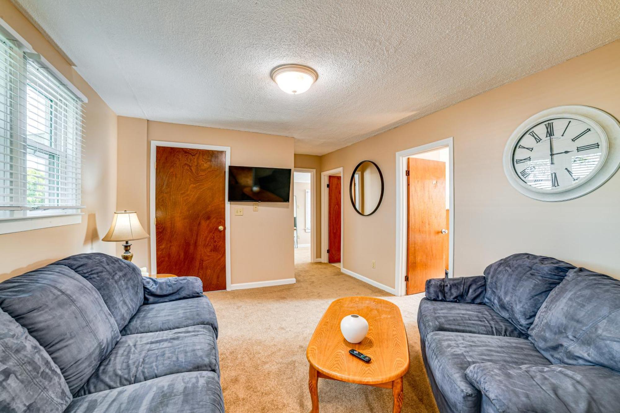Less Than 2 Mi To Suny Cortland Unit With Private Parking Exterior foto